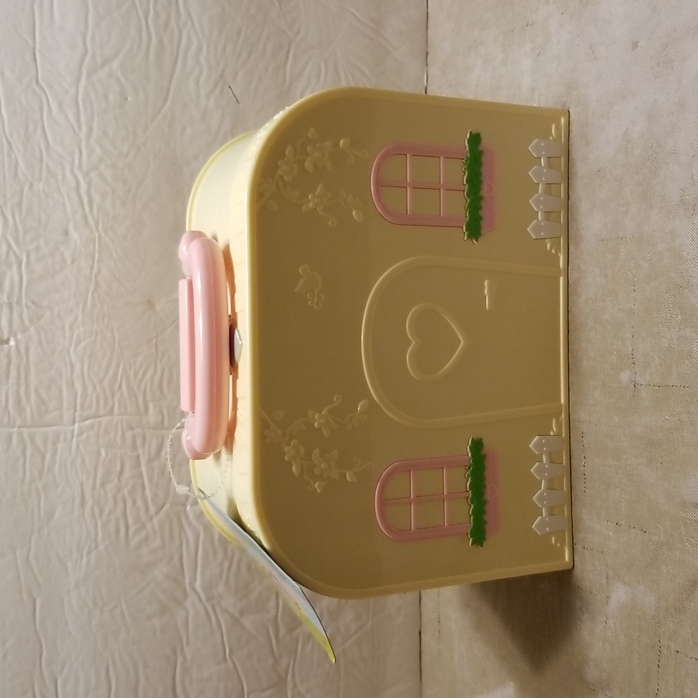 Lil Woodzeez Travel Suitcase Pastry Shop
